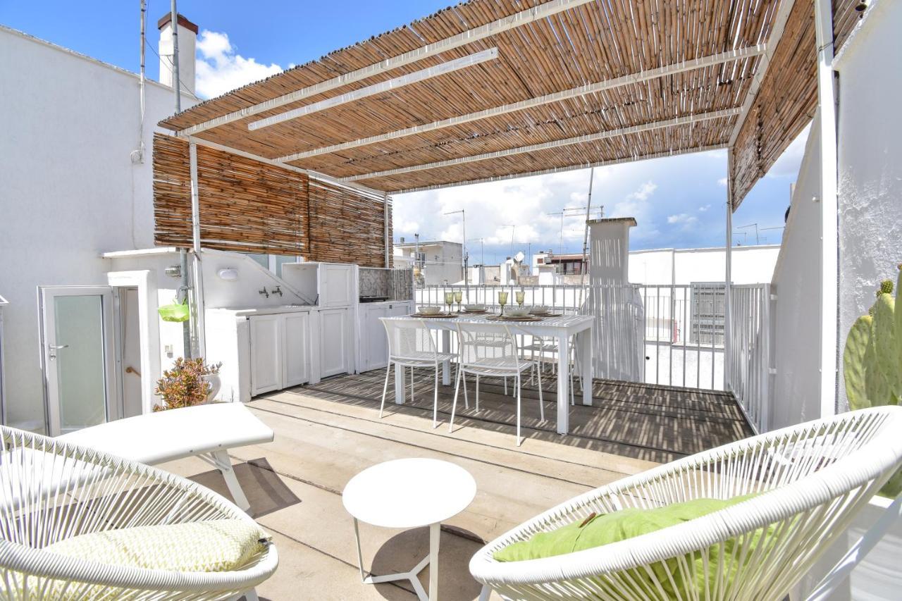 Mina'S Roof Apartment Terrace: Whit Sea View Ceglie Messapica Exterior foto