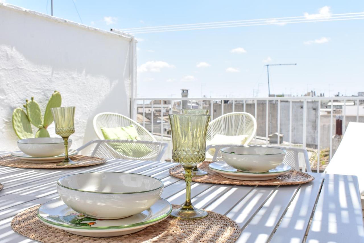 Mina'S Roof Apartment Terrace: Whit Sea View Ceglie Messapica Exterior foto