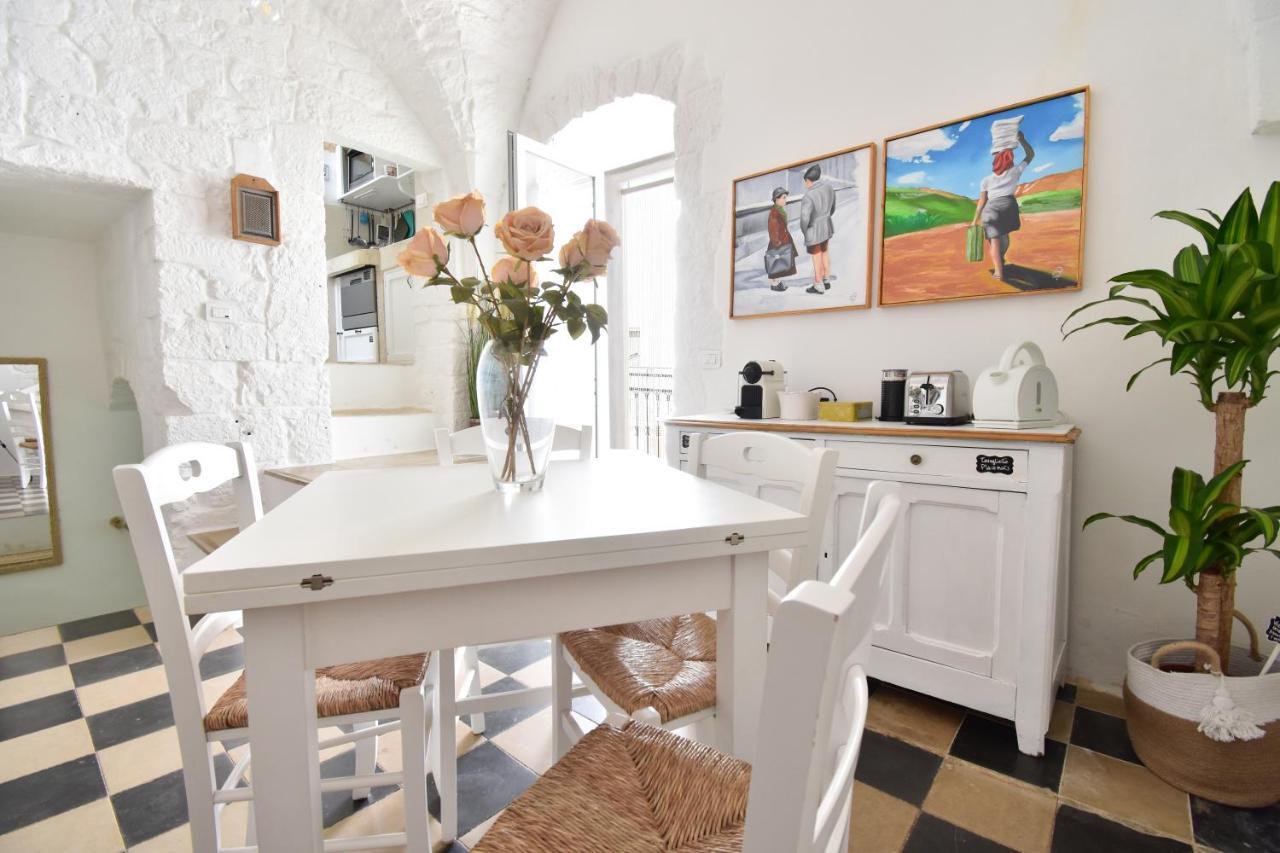 Mina'S Roof Apartment Terrace: Whit Sea View Ceglie Messapica Exterior foto
